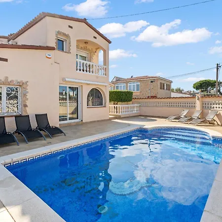 Welcs 220 Emp Con Piscina Y Terraza Grande Villa Empuriabrava