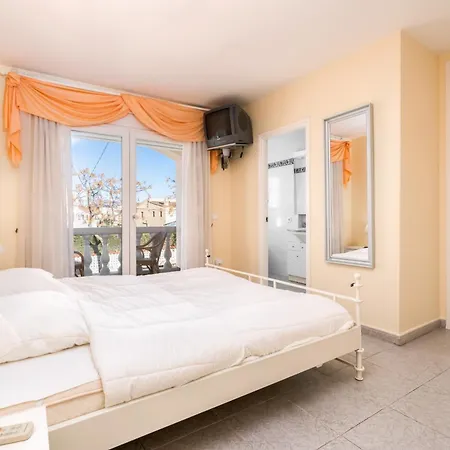 Welcs 220 Emp Con Piscina Y Terraza Grande * Empuriabrava