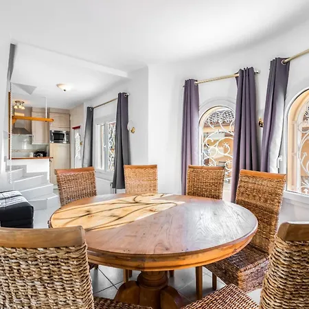 Welcs 220 Emp Con Piscina Y Terraza Grande Empuriabrava